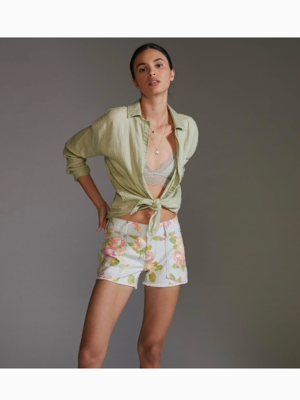 Anthropologie Pilcro the Wanderer Floral Low Rise Denim Shorts size 30